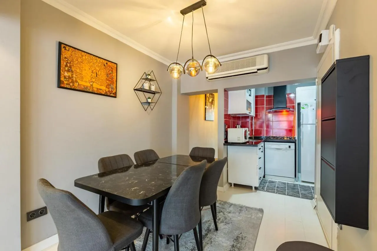 Flat Central Location On Rumeli Street Nisantasi Apartment Istanbul